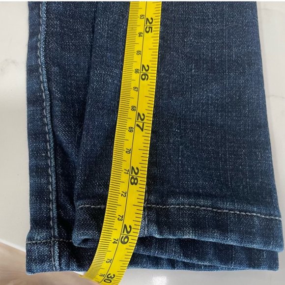 Wrangler Women's Jeans Dark Blue Size 5/6x30 Short Q-Baby - Only Worn Once - Picture 8 of 8